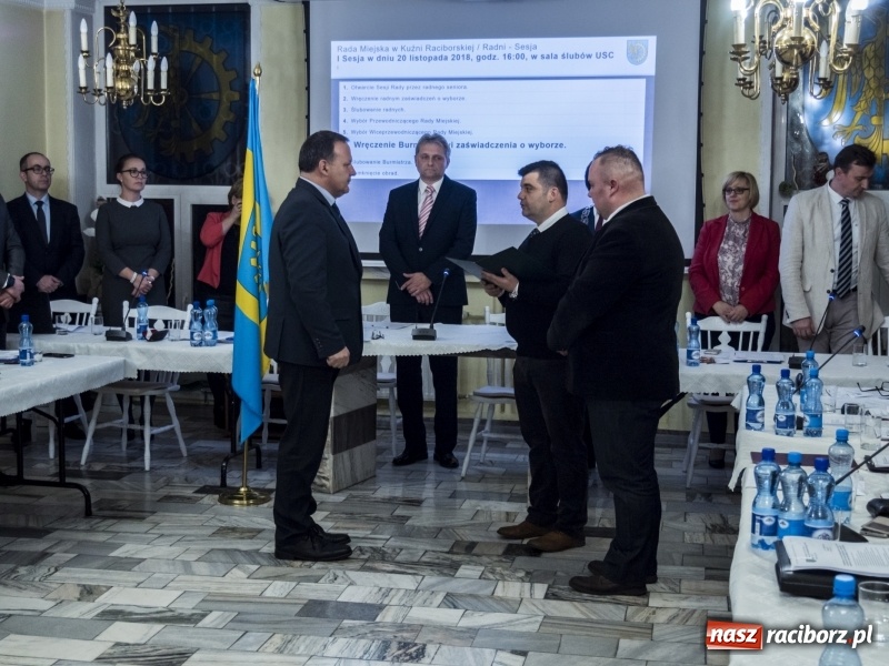 Zdjęcie w galerii na portalu naszraciborz.pl: Radosław Kasprzyk nowym przewodniczącym Rady Miejskiej w Kuźni Raciborskiej  wiadomości z regionu