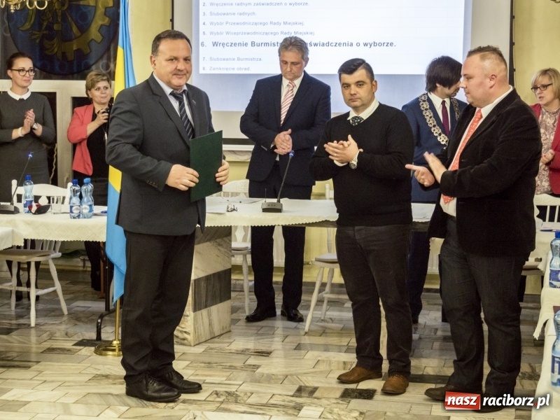 Zdjęcie w galerii na portalu naszraciborz.pl: Radosław Kasprzyk nowym przewodniczącym Rady Miejskiej w Kuźni Raciborskiej  wiadomości z regionu