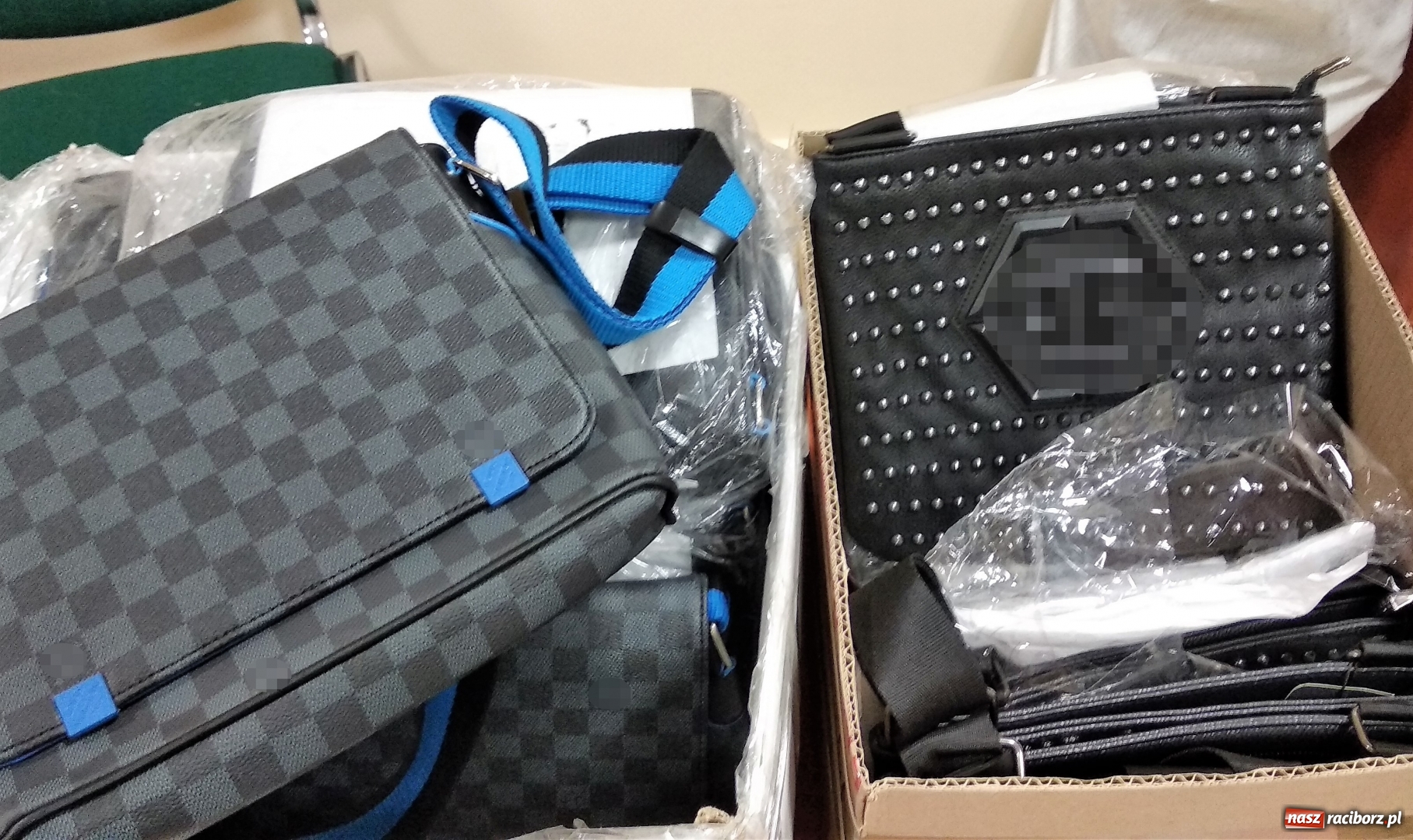 Zdjęcie w galerii na portalu naszraciborz.pl: Rozbito grupę przestępczą zajmującą się sprowadzaniem podrobionej odzieży wiadomości z regionu