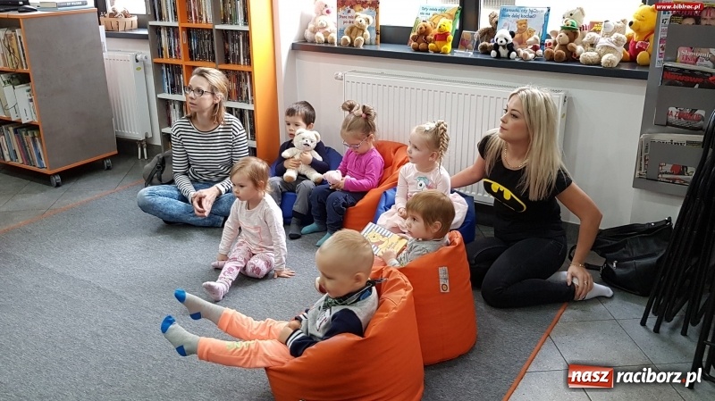 Zdjęcie w galerii na portalu naszraciborz.pl: Misie w Klubie Malucha w bibliotece na Ostrogu wiadomości z regionu