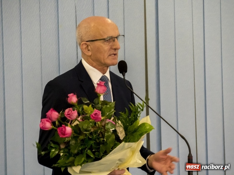 Zdjęcie w galerii na portalu naszraciborz.pl: Obchody Dnia Pracownika Socjalnego w Domu Pomocy Społecznej Złota Jesień  wiadomości z regionu