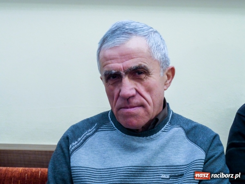 Zdjęcie w galerii na portalu naszraciborz.pl: Ślubowanie, wybory i obniżka pensji wójta. Pierwsze posiedzenie Rady Gminy w Pietrowicach Wielkich wiadomości z regionu