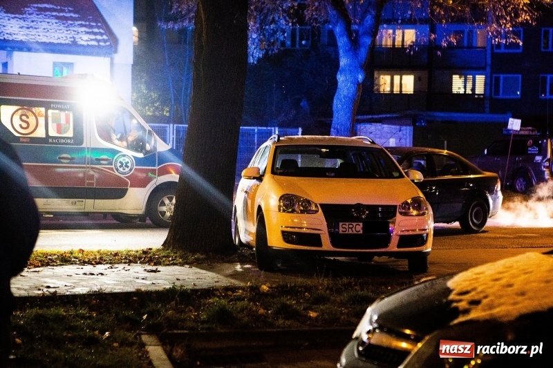 Zdjęcie w galerii na portalu naszraciborz.pl: Kierowca golfa potrącił dwóch pieszych na Opawskiej  wiadomości z regionu