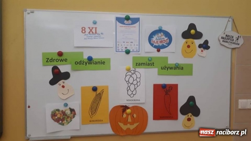 Zdjęcie w galerii na portalu naszraciborz.pl: Dzień zdrowego śniadania w SP 13 wiadomości z regionu