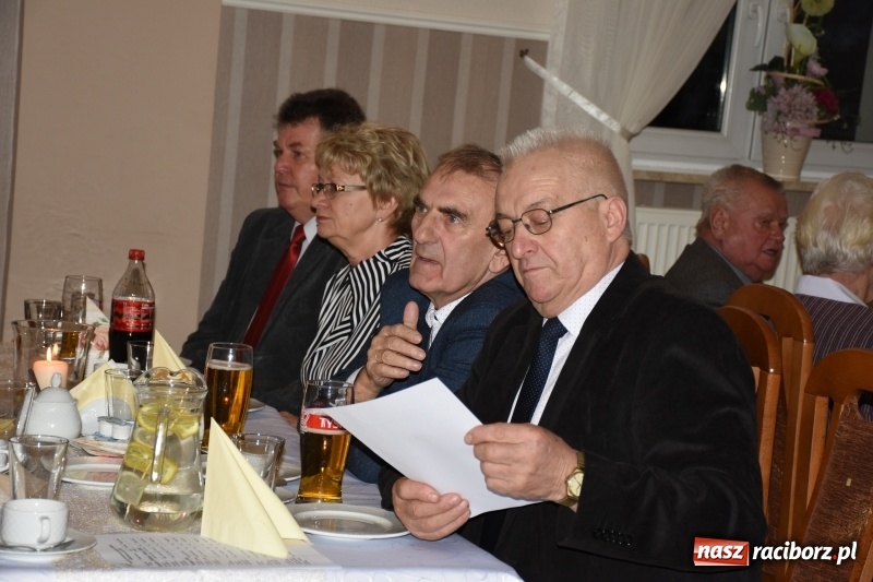 Zdjęcie w galerii na portalu naszraciborz.pl: Seniorzy z Chałupek pokazali, że potrafią się bawić wiadomości z regionu