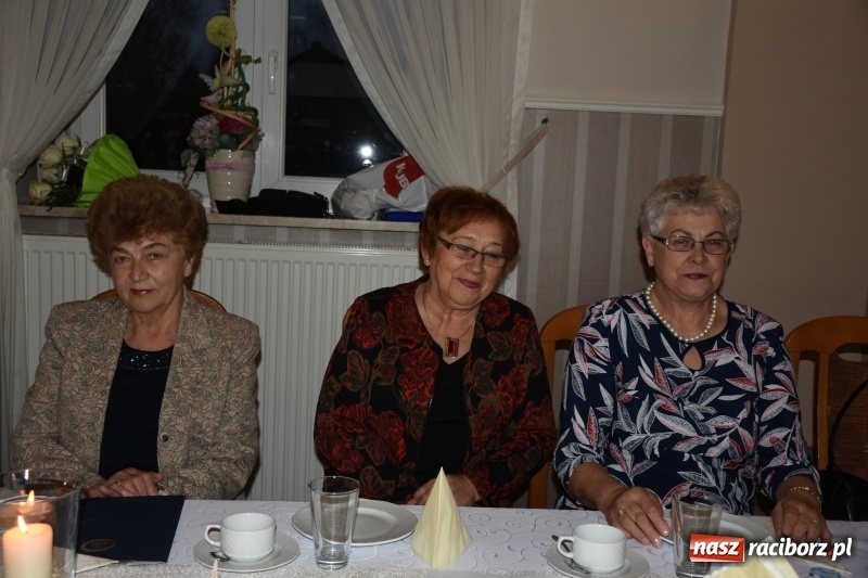 Zdjęcie w galerii na portalu naszraciborz.pl: Seniorzy z Chałupek pokazali, że potrafią się bawić wiadomości z regionu