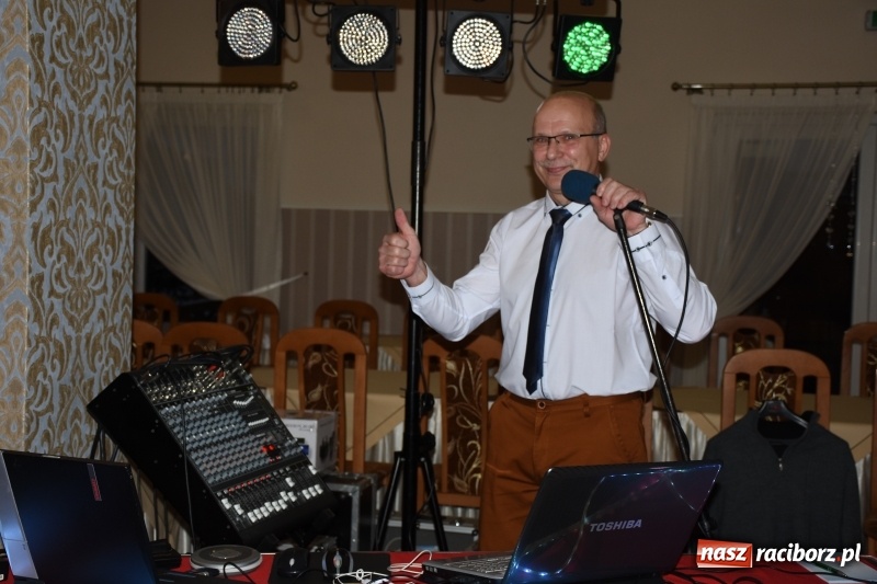 Zdjęcie w galerii na portalu naszraciborz.pl: Seniorzy z Chałupek pokazali, że potrafią się bawić wiadomości z regionu