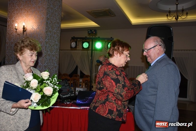 Zdjęcie w galerii na portalu naszraciborz.pl: Seniorzy z Chałupek pokazali, że potrafią się bawić wiadomości z regionu