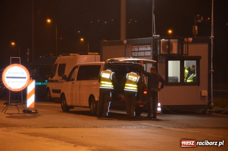Zdjęcie w galerii na portalu naszraciborz.pl: Wróciła kontrola graniczna. Sprawdź, w których miejscach można przekraczać granicę z Czechami  wiadomości z regionu