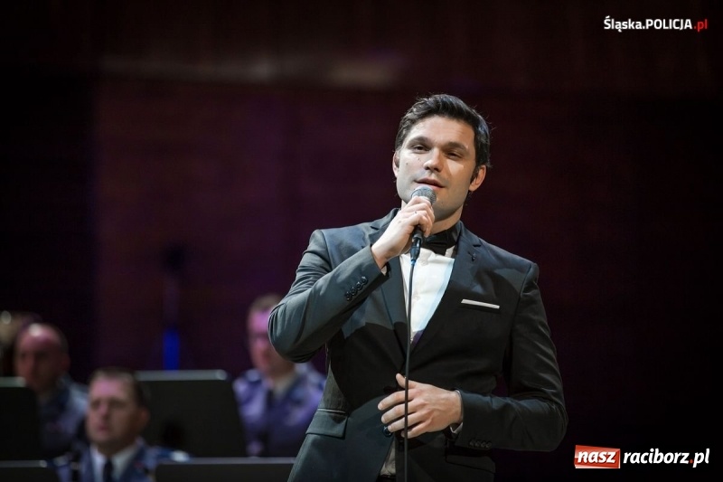 Zdjęcie w galerii na portalu naszraciborz.pl: Wyjątkowy koncert policyjnych muzyków w NOSPR wiadomości z regionu