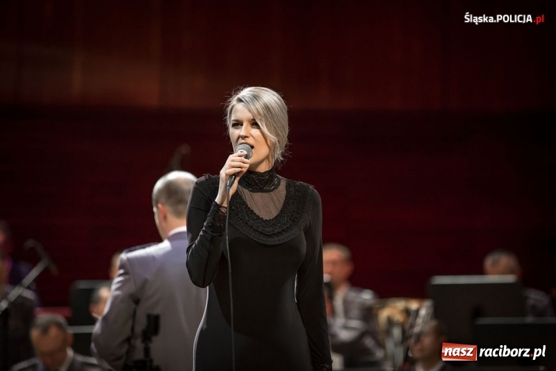 Zdjęcie w galerii na portalu naszraciborz.pl: Wyjątkowy koncert policyjnych muzyków w NOSPR wiadomości z regionu