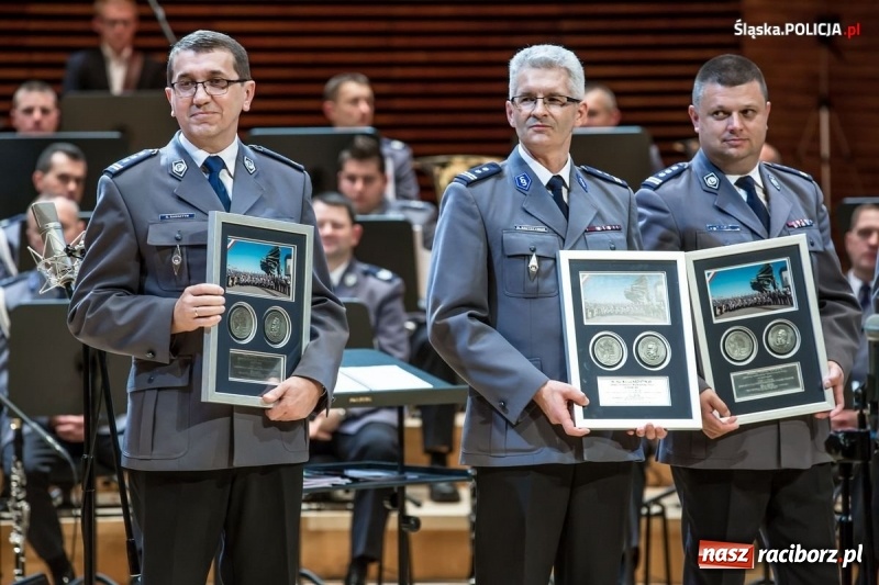 Zdjęcie w galerii na portalu naszraciborz.pl: Wyjątkowy koncert policyjnych muzyków w NOSPR wiadomości z regionu