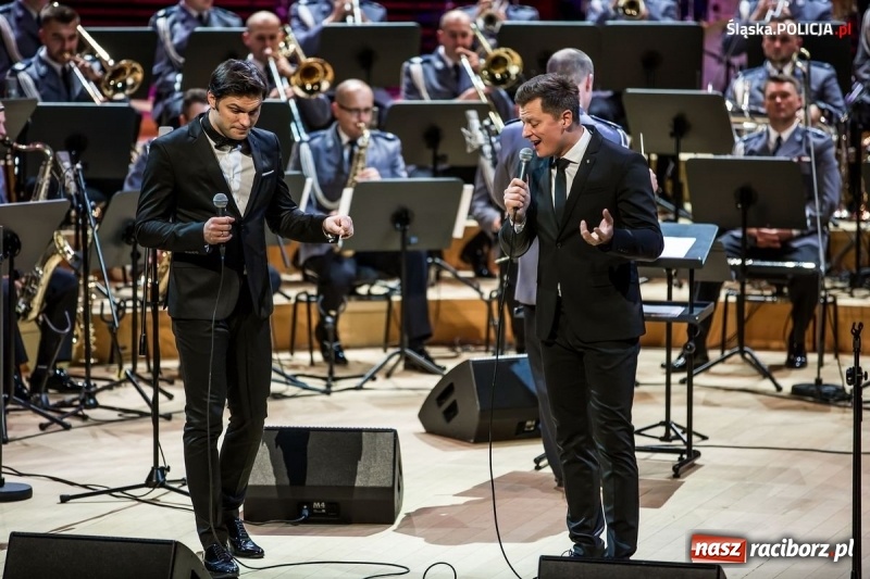 Zdjęcie w galerii na portalu naszraciborz.pl: Wyjątkowy koncert policyjnych muzyków w NOSPR wiadomości z regionu
