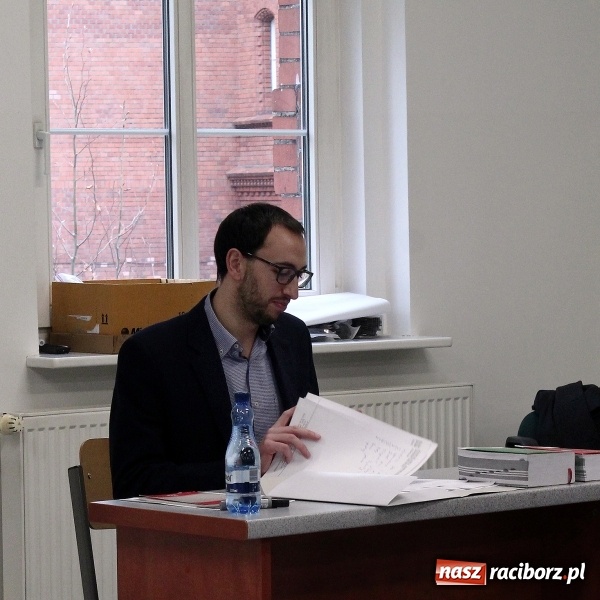 Zdjęcie w galerii na portalu naszraciborz.pl: Tydzień Konstytucyjny w ZSO nr 1 w Raciborzu wiadomości z regionu