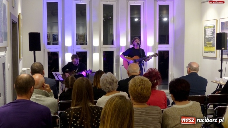 Zdjęcie w galerii na portalu naszraciborz.pl: Największa jest miłość. Rozstrzygnięcie V edycji konkursu literackiego w MiPBP wiadomości z regionu