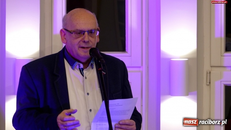 Zdjęcie w galerii na portalu naszraciborz.pl: Największa jest miłość. Rozstrzygnięcie V edycji konkursu literackiego w MiPBP wiadomości z regionu