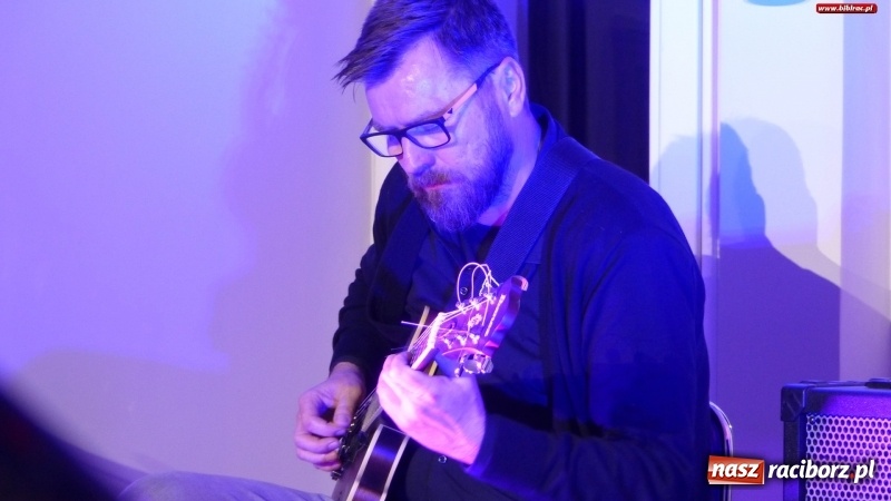 Zdjęcie w galerii na portalu naszraciborz.pl: Największa jest miłość. Rozstrzygnięcie V edycji konkursu literackiego w MiPBP wiadomości z regionu