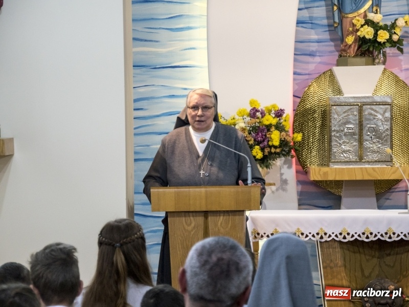 Zdjęcie w galerii na portalu naszraciborz.pl: Obchody Dnia Pracownika Socjalnego w Pogrzebieniu wiadomości z regionu