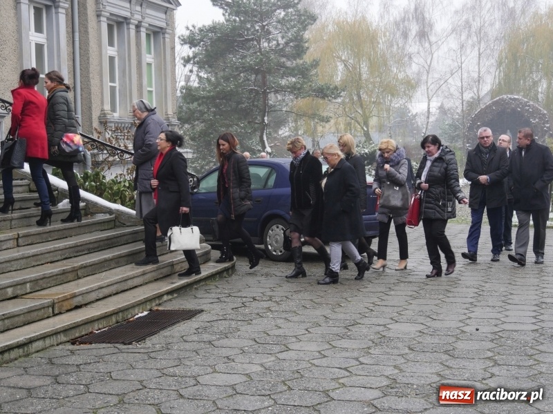 Zdjęcie w galerii na portalu naszraciborz.pl: Obchody Dnia Pracownika Socjalnego w Pogrzebieniu wiadomości z regionu