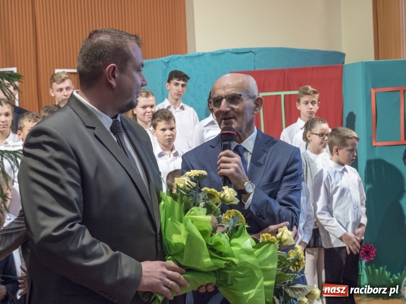 Zdjęcie w galerii na portalu naszraciborz.pl: Obchody Dnia Pracownika Socjalnego w Pogrzebieniu wiadomości z regionu