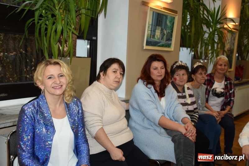 Zdjęcie w galerii na portalu naszraciborz.pl: Święto pieczonego ciasteczka w Tworkowie wiadomości z regionu