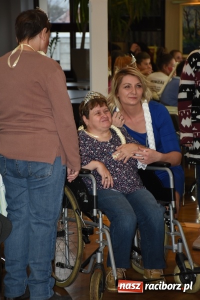 Zdjęcie w galerii na portalu naszraciborz.pl: Święto pieczonego ciasteczka w Tworkowie wiadomości z regionu