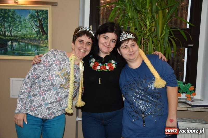 Zdjęcie w galerii na portalu naszraciborz.pl: Święto pieczonego ciasteczka w Tworkowie wiadomości z regionu