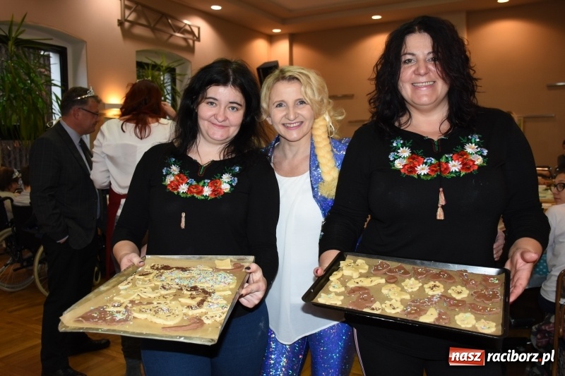 Zdjęcie w galerii na portalu naszraciborz.pl: Święto pieczonego ciasteczka w Tworkowie wiadomości z regionu