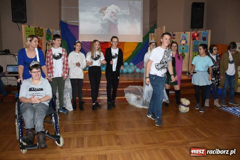 Zdjęcie w galerii na portalu naszraciborz.pl: Święto pieczonego ciasteczka w Tworkowie wiadomości z regionu