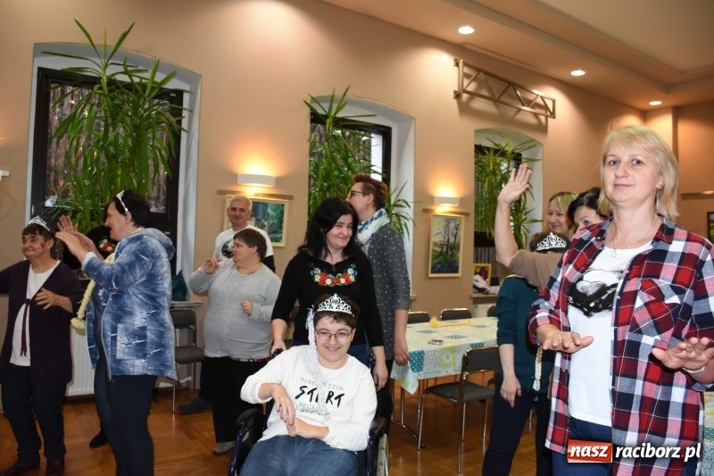 Zdjęcie w galerii na portalu naszraciborz.pl: Święto pieczonego ciasteczka w Tworkowie wiadomości z regionu