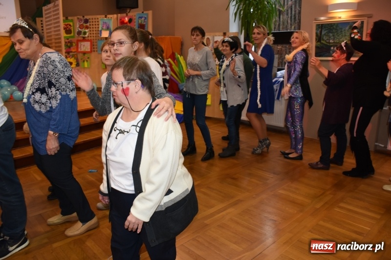 Zdjęcie w galerii na portalu naszraciborz.pl: Święto pieczonego ciasteczka w Tworkowie wiadomości z regionu