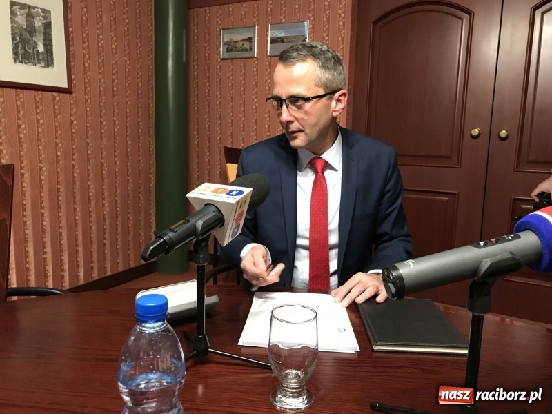 Zdjęcie w galerii na portalu naszraciborz.pl: Nic za swoje! Prezydent Dariusz Polowy określił cel swoich działań i odniósł się do pensji  wiadomości z regionu