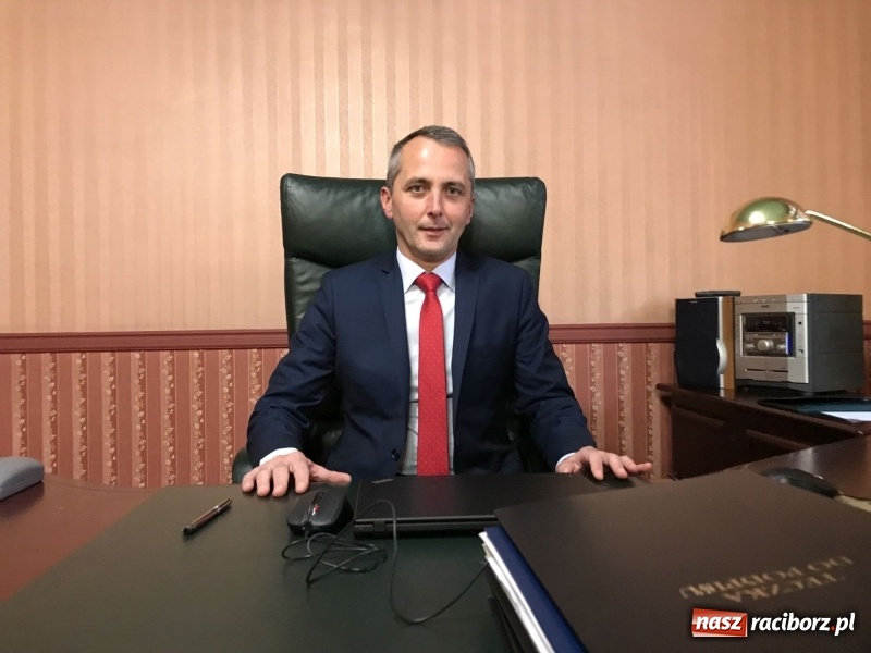 Zdjęcie w galerii na portalu naszraciborz.pl: Nic za swoje! Prezydent Dariusz Polowy określił cel swoich działań i odniósł się do pensji  wiadomości z regionu
