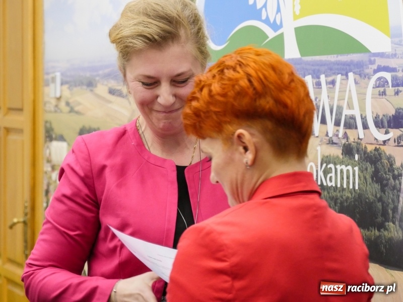 Zdjęcie w galerii na portalu naszraciborz.pl: Rada Gminy Kornowac nowej kadencji rozpoczęła pracę wiadomości z regionu