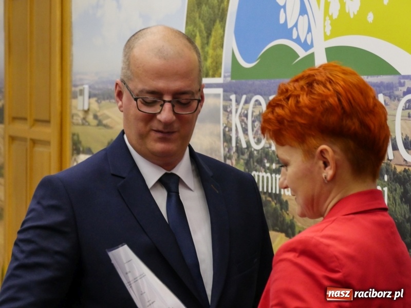 Zdjęcie w galerii na portalu naszraciborz.pl: Rada Gminy Kornowac nowej kadencji rozpoczęła pracę wiadomości z regionu
