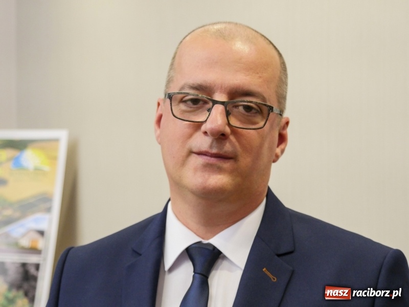 Zdjęcie w galerii na portalu naszraciborz.pl: Rada Gminy Kornowac nowej kadencji rozpoczęła pracę wiadomości z regionu