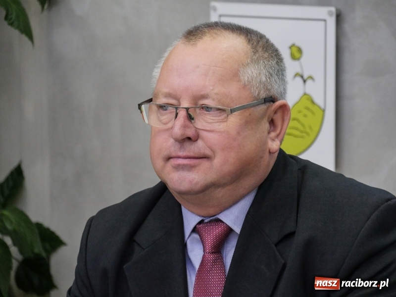 Zdjęcie w galerii na portalu naszraciborz.pl: Rada Gminy Kornowac nowej kadencji rozpoczęła pracę wiadomości z regionu