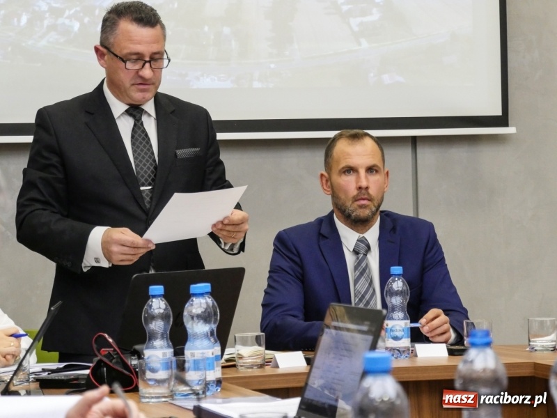 Zdjęcie w galerii na portalu naszraciborz.pl: Rada Gminy Kornowac nowej kadencji rozpoczęła pracę wiadomości z regionu