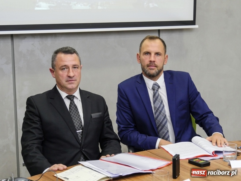 Zdjęcie w galerii na portalu naszraciborz.pl: Rada Gminy Kornowac nowej kadencji rozpoczęła pracę wiadomości z regionu