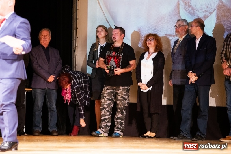 Zdjęcie w galerii na portalu naszraciborz.pl: Od królestwa wina do ruiny. Winiarnia Przyszkowskiego po premierze wiadomości z regionu