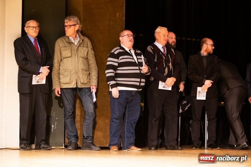 Zdjęcie w galerii na portalu naszraciborz.pl: Od królestwa wina do ruiny. Winiarnia Przyszkowskiego po premierze wiadomości z regionu