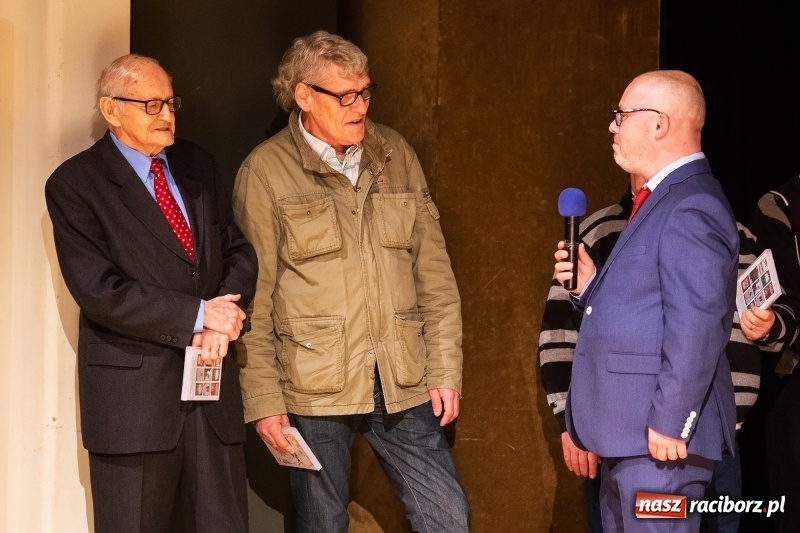 Zdjęcie w galerii na portalu naszraciborz.pl: Od królestwa wina do ruiny. Winiarnia Przyszkowskiego po premierze wiadomości z regionu