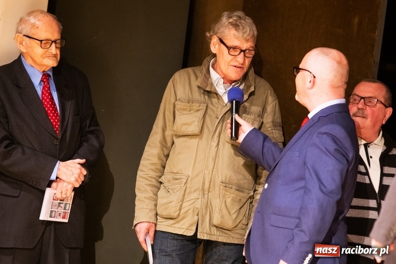 Zdjęcie w galerii na portalu naszraciborz.pl: Od królestwa wina do ruiny. Winiarnia Przyszkowskiego po premierze wiadomości z regionu