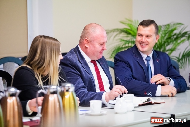 Zdjęcie w galerii na portalu naszraciborz.pl: W Rudniku zmiana warty. Nowy wójt, nowy przewodniczący  wiadomości z regionu