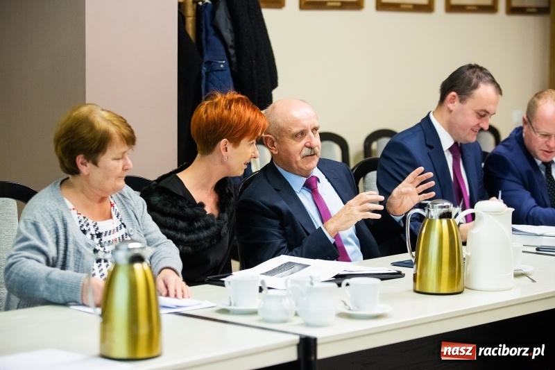 Zdjęcie w galerii na portalu naszraciborz.pl: W Rudniku zmiana warty. Nowy wójt, nowy przewodniczący  wiadomości z regionu