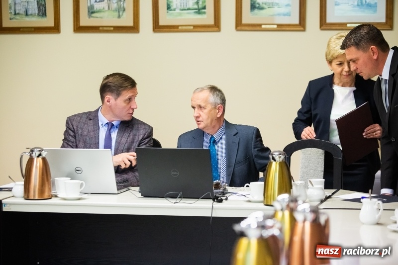 Zdjęcie w galerii na portalu naszraciborz.pl: W Rudniku zmiana warty. Nowy wójt, nowy przewodniczący  wiadomości z regionu