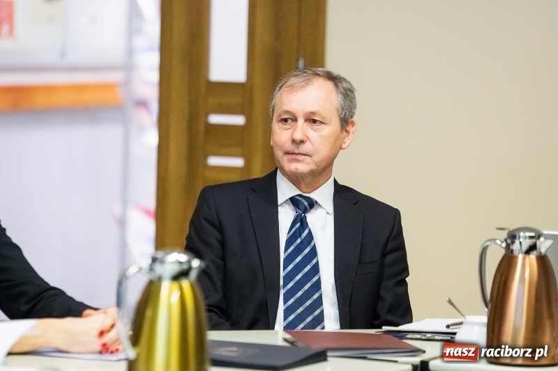 Zdjęcie w galerii na portalu naszraciborz.pl: W Rudniku zmiana warty. Nowy wójt, nowy przewodniczący  wiadomości z regionu