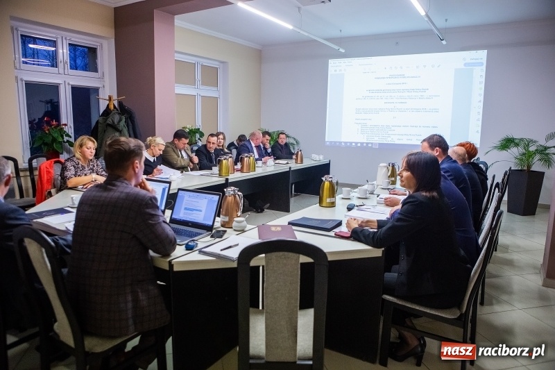 Zdjęcie w galerii na portalu naszraciborz.pl: W Rudniku zmiana warty. Nowy wójt, nowy przewodniczący  wiadomości z regionu