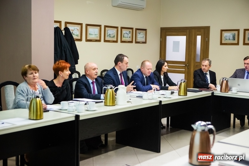 Zdjęcie w galerii na portalu naszraciborz.pl: W Rudniku zmiana warty. Nowy wójt, nowy przewodniczący  wiadomości z regionu