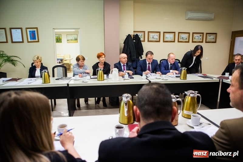 Zdjęcie w galerii na portalu naszraciborz.pl: W Rudniku zmiana warty. Nowy wójt, nowy przewodniczący  wiadomości z regionu